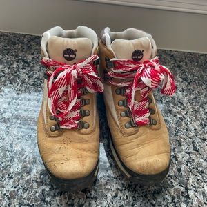 Timberland women Euro Hiker Wheat/Brown Nubuck Boots Size 9 M